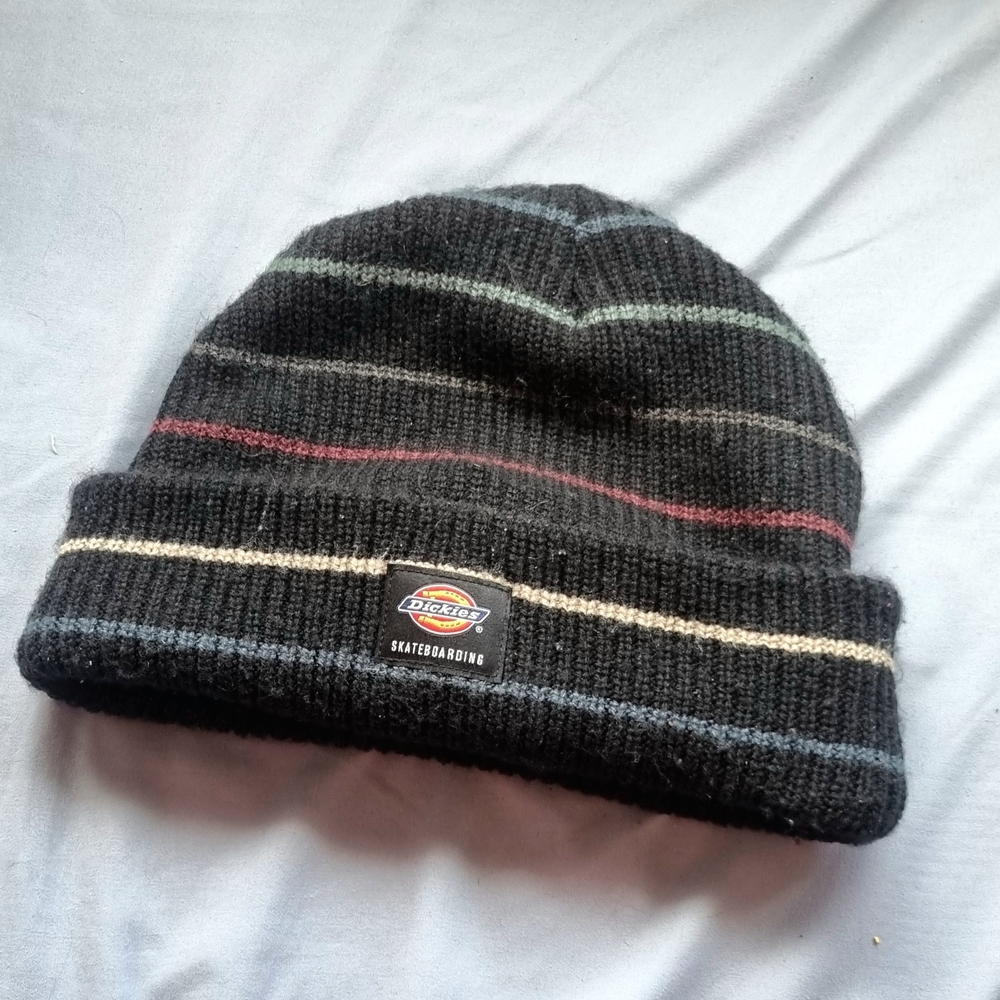 Dickies Black Striped Beanie